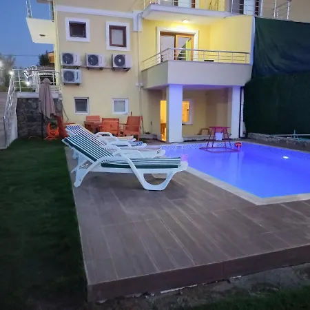Vila Villa Can